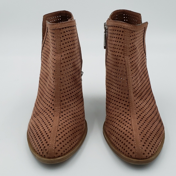 DV Dolce Vita Tan-Taupe Block Heel Ankle Boot - Picture 13 of 13